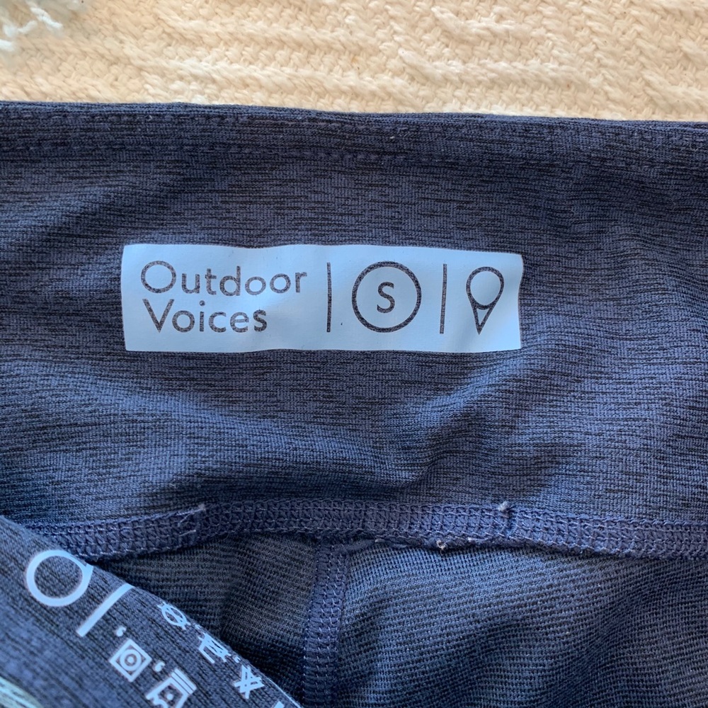 Outdoor voices crop leggings - Picture 3 of 4